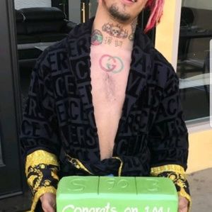 Meet your Posher, Dominick